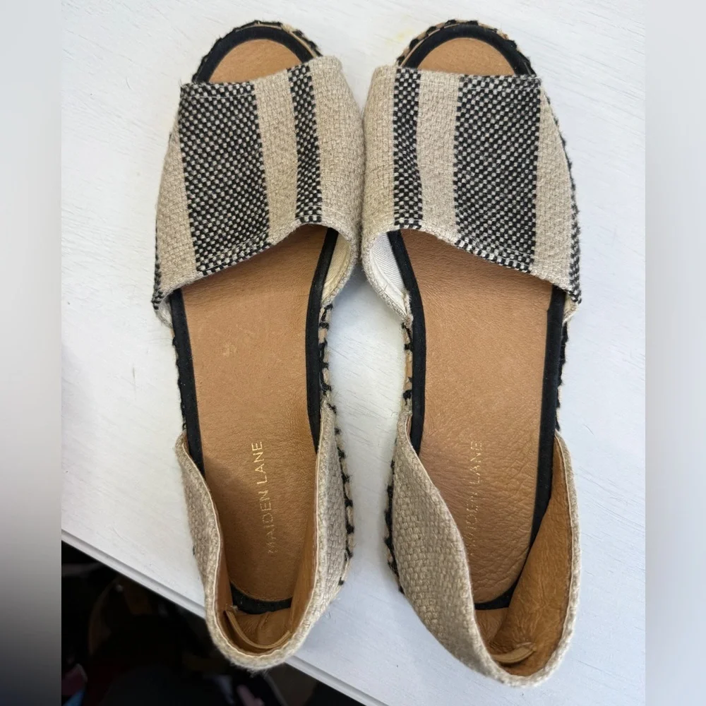 Maiden Lane Stripped Espadrilles Slip On Resort Vacation Sandal sz EU 40 US 9.5